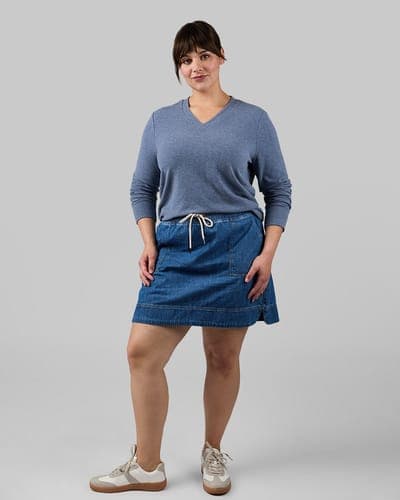 WOMEN'S SOFT SWEATER KNIT VNECK TOP 28