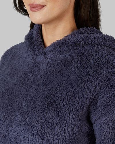 WOMEN'S SOFT SHERPA PULLOVER HOODIE 3