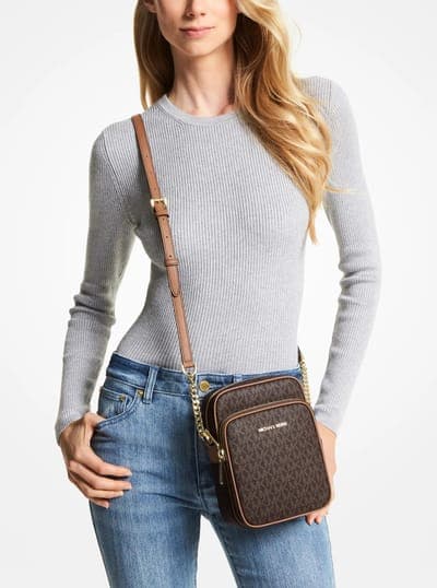 Jet Set Travel Medium Logo Crossbody Bag 2