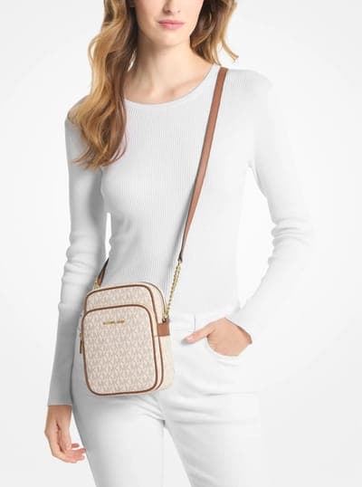 Jet Set Travel Medium Logo Crossbody Bag 7