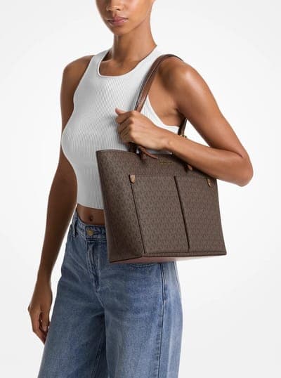 Jet Set Medium Logo Pocket Tote Bag 9