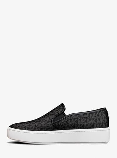 Teddi Signature Logo Slip-On Sneaker 113