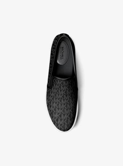 Teddi Signature Logo Slip-On Sneaker 122