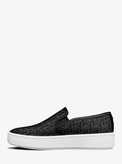 Teddi Signature Logo Slip-On Sneaker 125