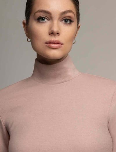 WHITE LABEL ESSENTIAL MOCK NECK RIB TOP 5
