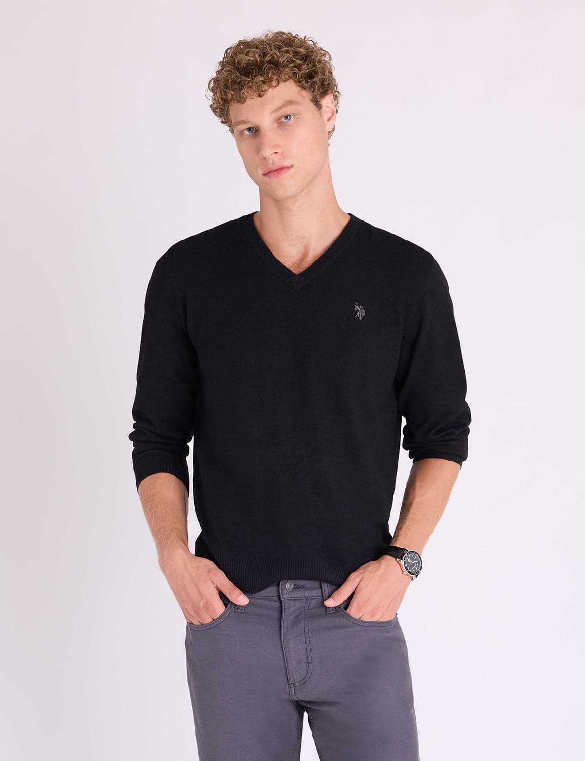 SOFT V-NECK SWEATER