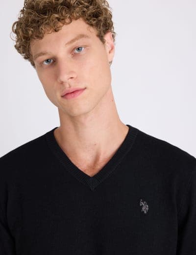 SOFT V-NECK SWEATER 2
