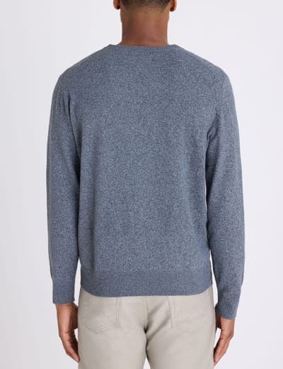 SOFT V-NECK SWEATER 15