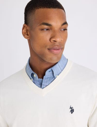 SOFT V-NECK SWEATER 21
