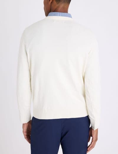 SOFT V-NECK SWEATER 22