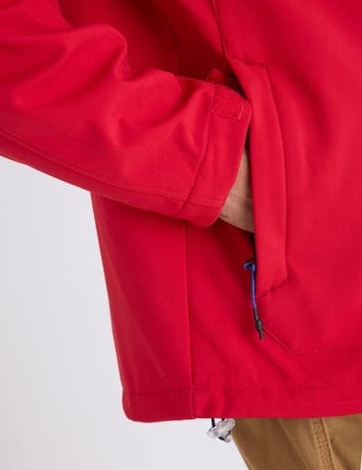 BONDED SOFTSHELL FLAG TREK JACKET 17