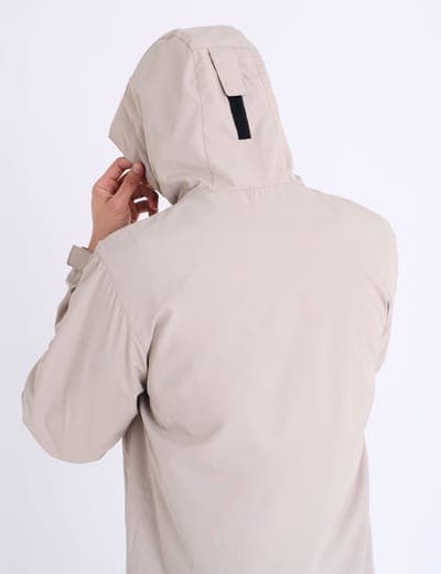 HOODED WINDBREAKER 25
