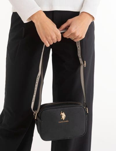 CLASSIC ZIP CROSSBODY BAG 1