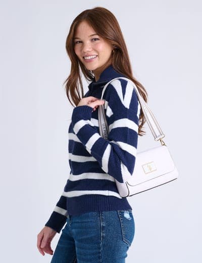 ENAMEL CROSSBODY BAG 4
