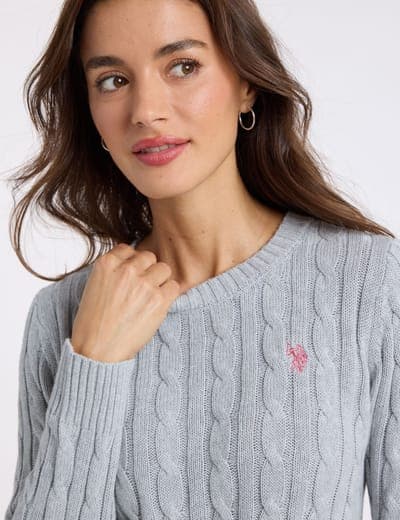 CABLE CREW NECK SWEATER 8