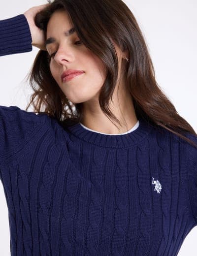 CABLE CREW NECK SWEATER 15