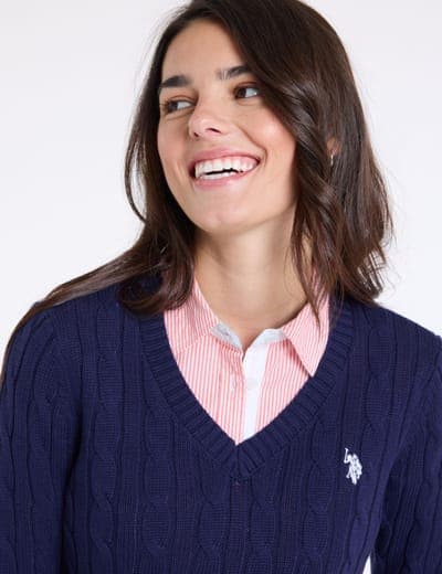 CABLE V-NECK SWEATER 2