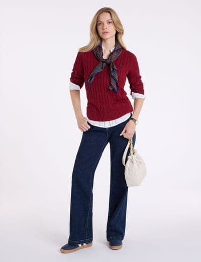 CABLE V-NECK SWEATER 9