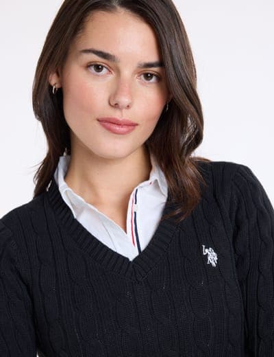 CABLE V-NECK SWEATER 18