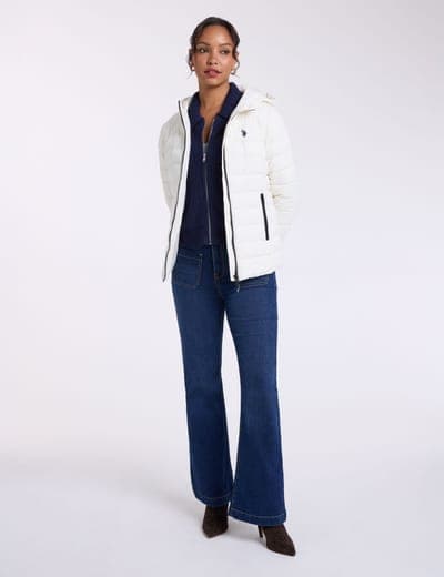 PACKABLE HOODED CHANNEL PUFFER JACKET 6