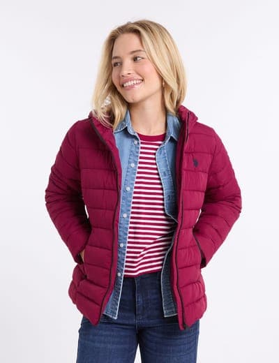 PACKABLE HOODED CHANNEL PUFFER JACKET 10