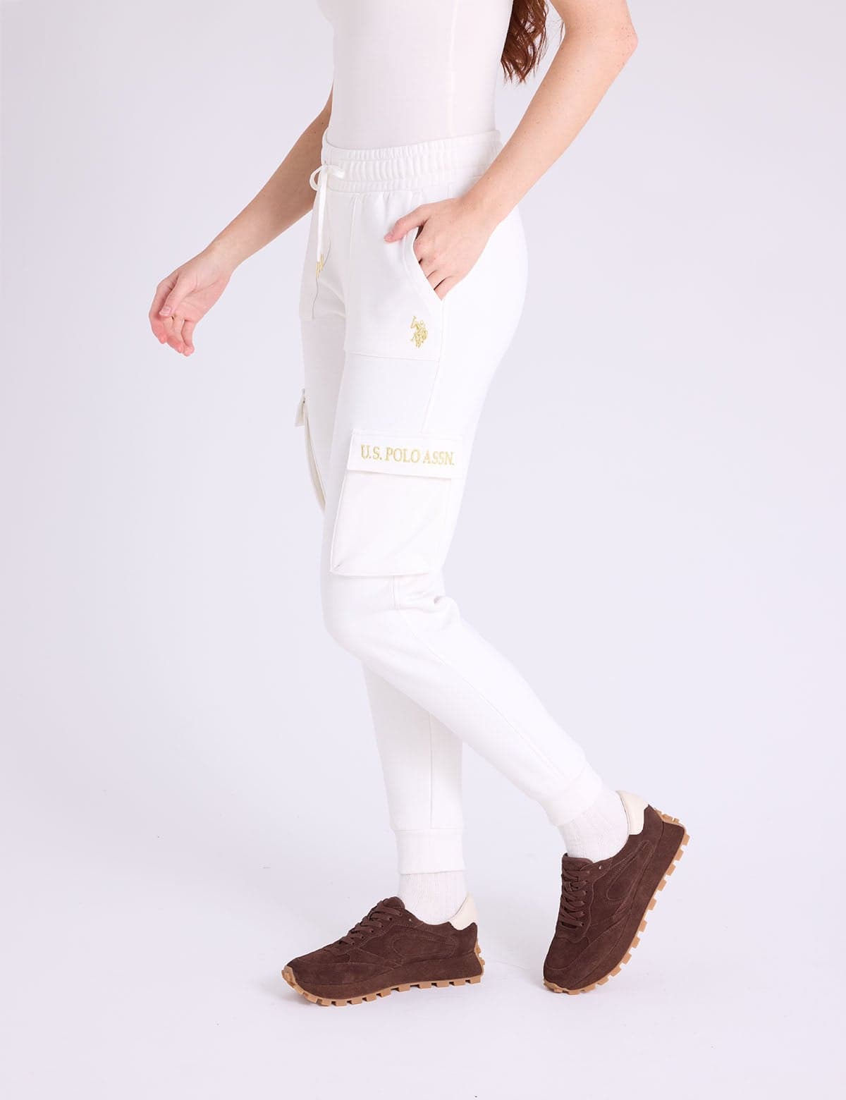 METALLIC EMBROIDERD CARGO JOGGER