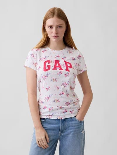 Gap Logo T-Shirt 1