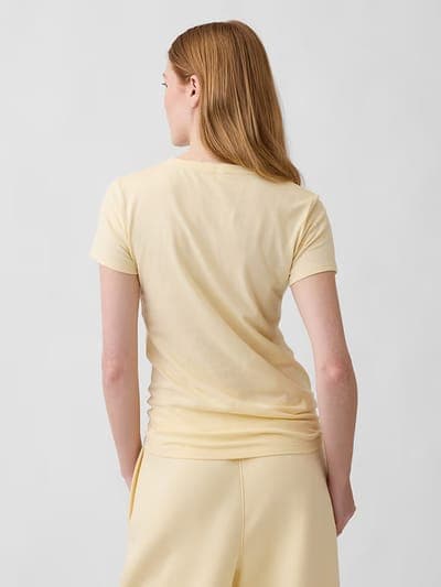 Gap Logo T-Shirt 6