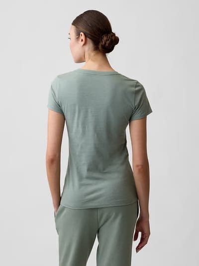 Gap Logo T-Shirt 10