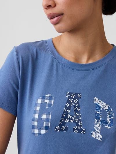 Gap Logo T-Shirt 4