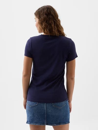 Gap Logo T-Shirt 2