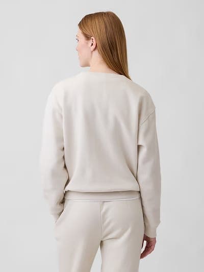 Gap Logo Sweatshirt 2