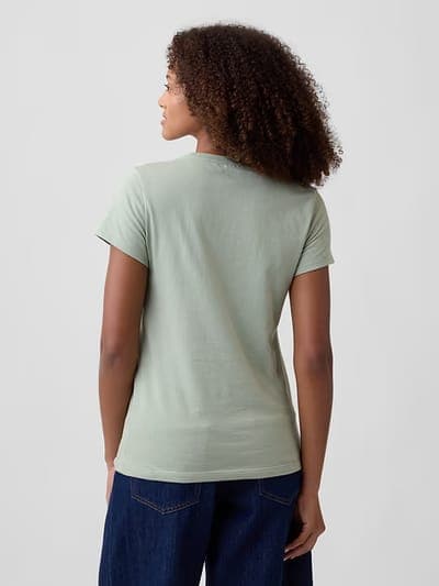 Gap Logo T-Shirt 2