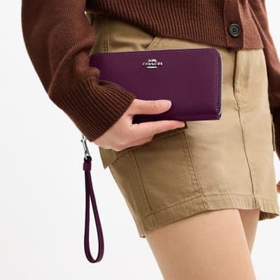 Coach Outlet Long Zip Around Wallet 16