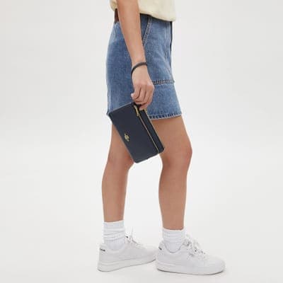 Coach Outlet Double Zip Wallet 3