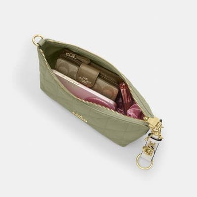 Coach Outlet Caitlin Shoulder Bag With Quilting 23