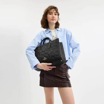 Coach Outlet Maggie Tote Bag In Signature Leather 5