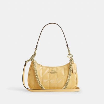 Coach Outlet Teri Shoulder Bag With Quilting 20