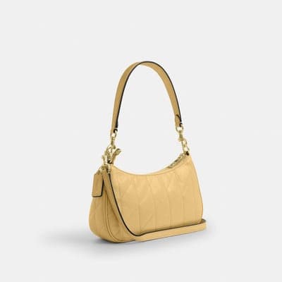 Coach Outlet Teri Shoulder Bag With Quilting 21
