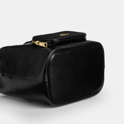 Coach Outlet Rowan Bucket Bag With Pocket 5