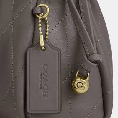 Coach Outlet Faye Shoulder Bag With Quilting 11
