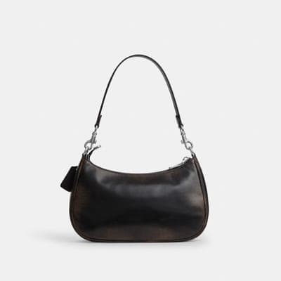 Coach Outlet Teri Shoulder Bag In Loved Leather 4
