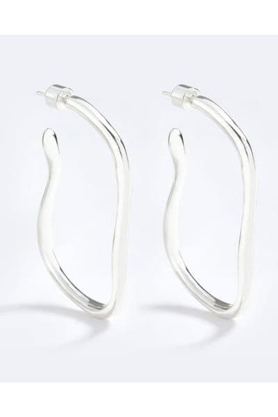 Emma Pills Obsession Hoops 16