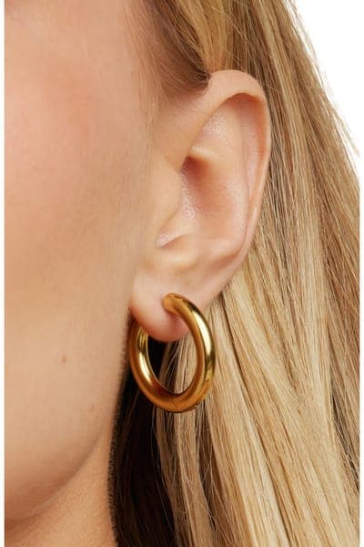 Untamed Petals Zuma Freshwater Pearl Hoops 6