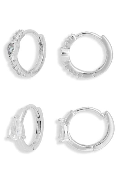 NORDSTROM RACK Set of 2 Assorted Huggie Hoop Earrings 1