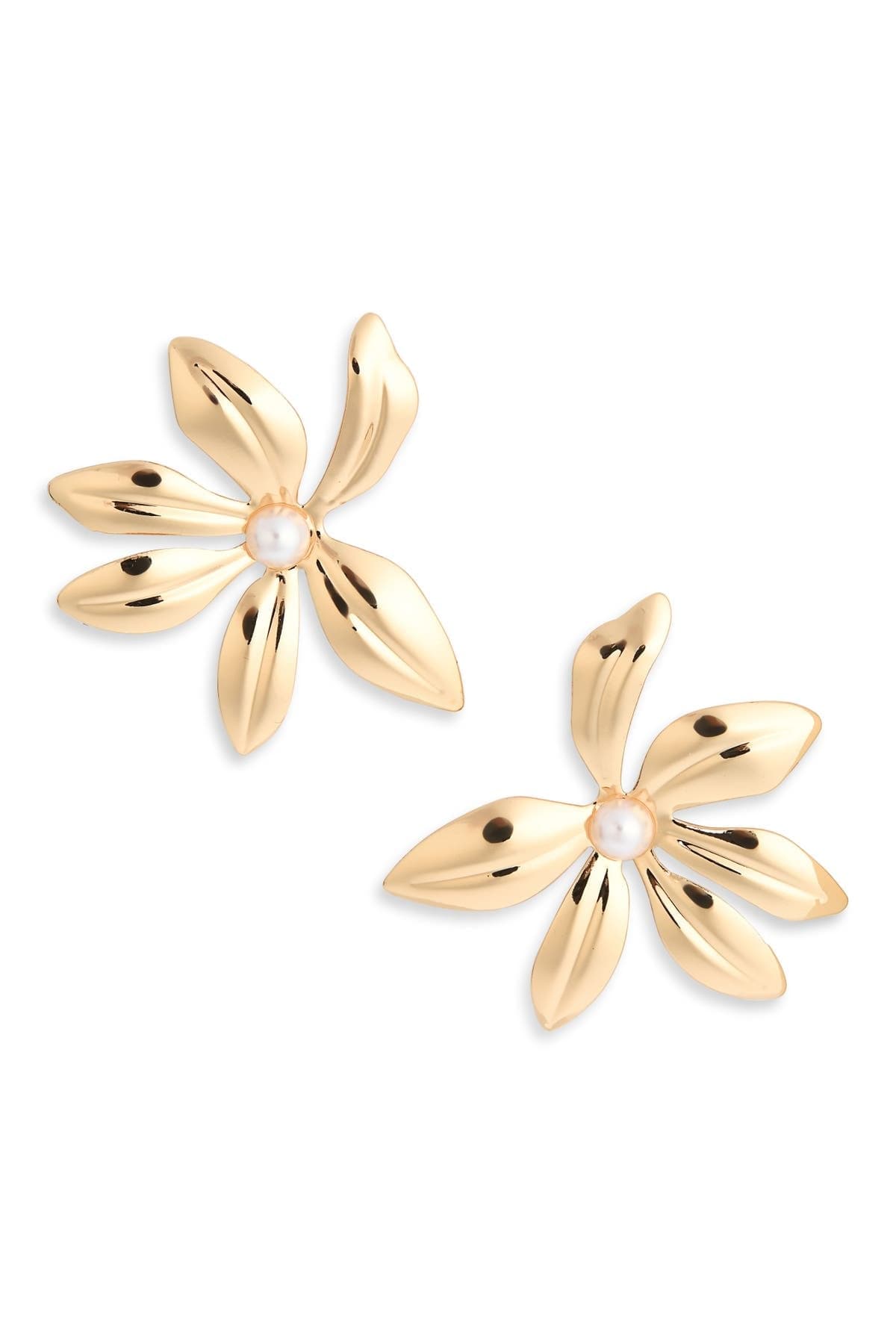 NORDSTROM RACK Imitation Pearl Floral Stud Earrings