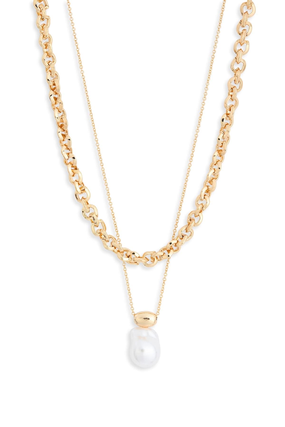 NORDSTROM RACK Faux Pearl Pendant Layered Necklace
