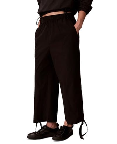 Women's Cargo Capri Pants 2