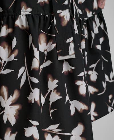 Women's Flutter-Sleeve Tiered Printed Midi Dress 6