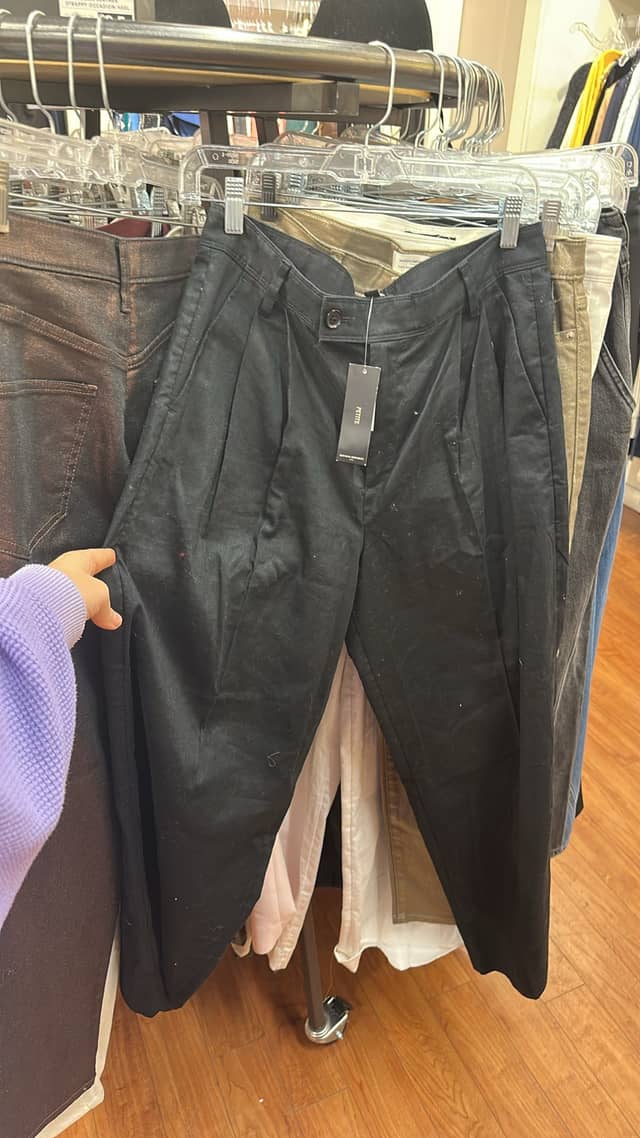 10P · Banana Republic Factory